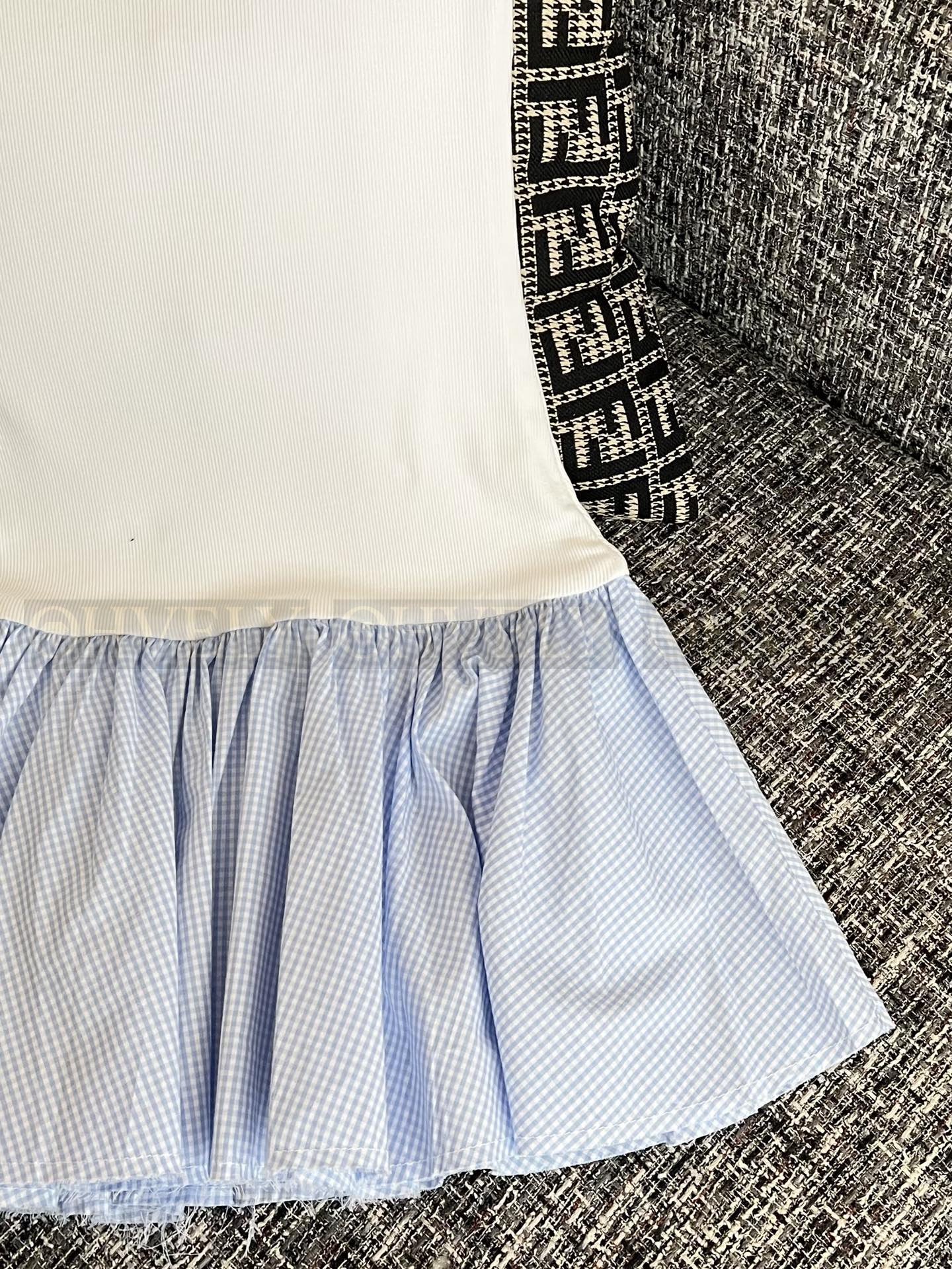 【 ZP버전 】MIU 화이트 블루 배색 튜브탑 원피스 상품 썸네일