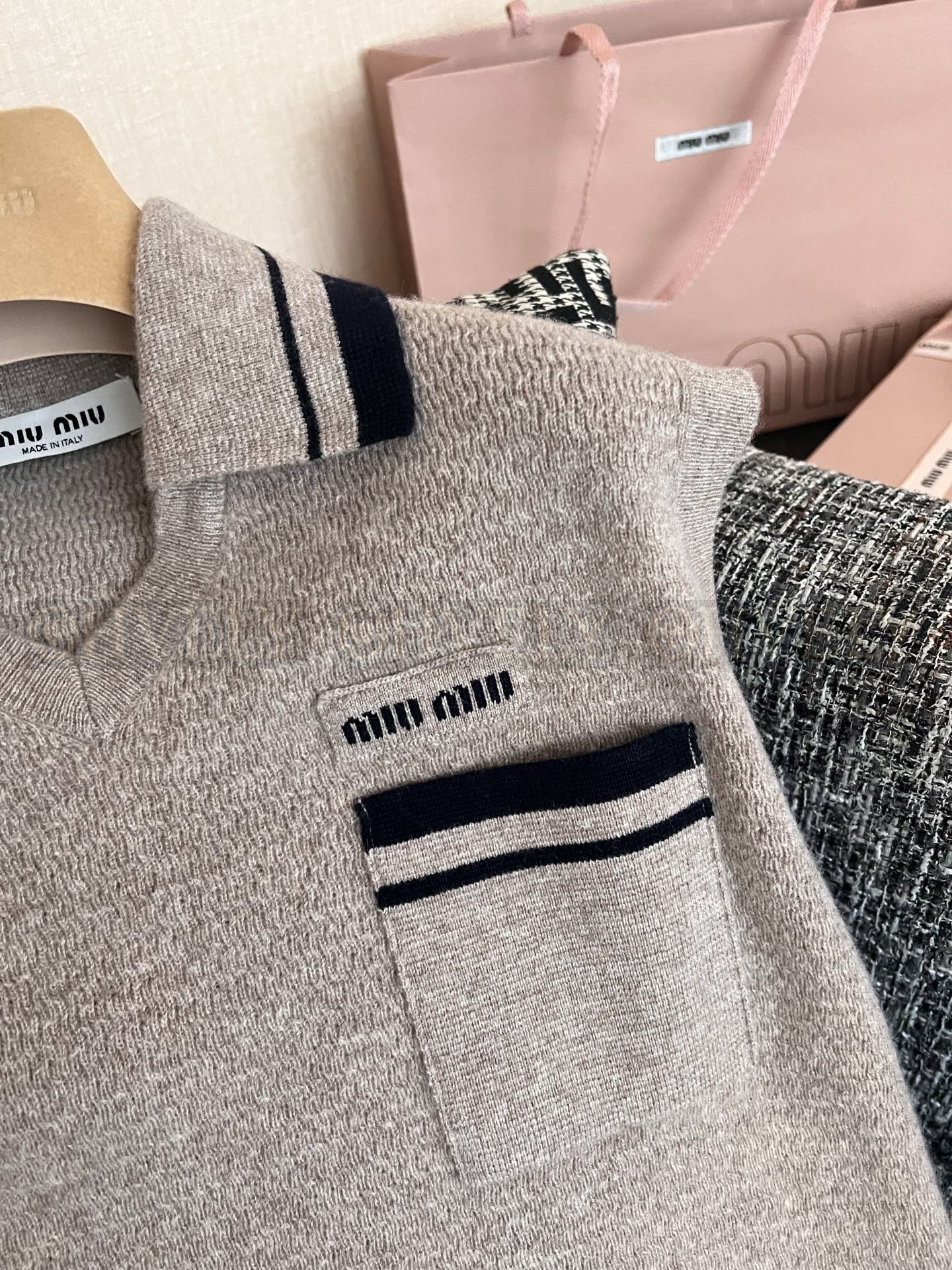 【 ZP버전 】MIU 프레피룩 카라 니트 조끼 베스트 상품 썸네일