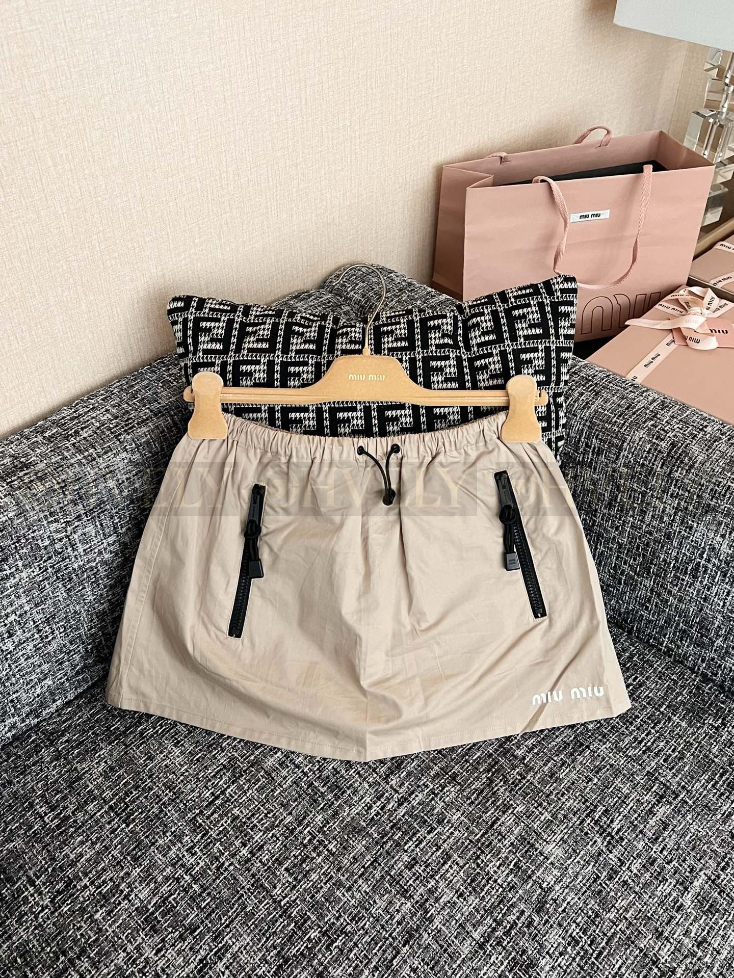 【 ZP버전 】MIU 카키 캐주얼 스커트 상품 썸네일