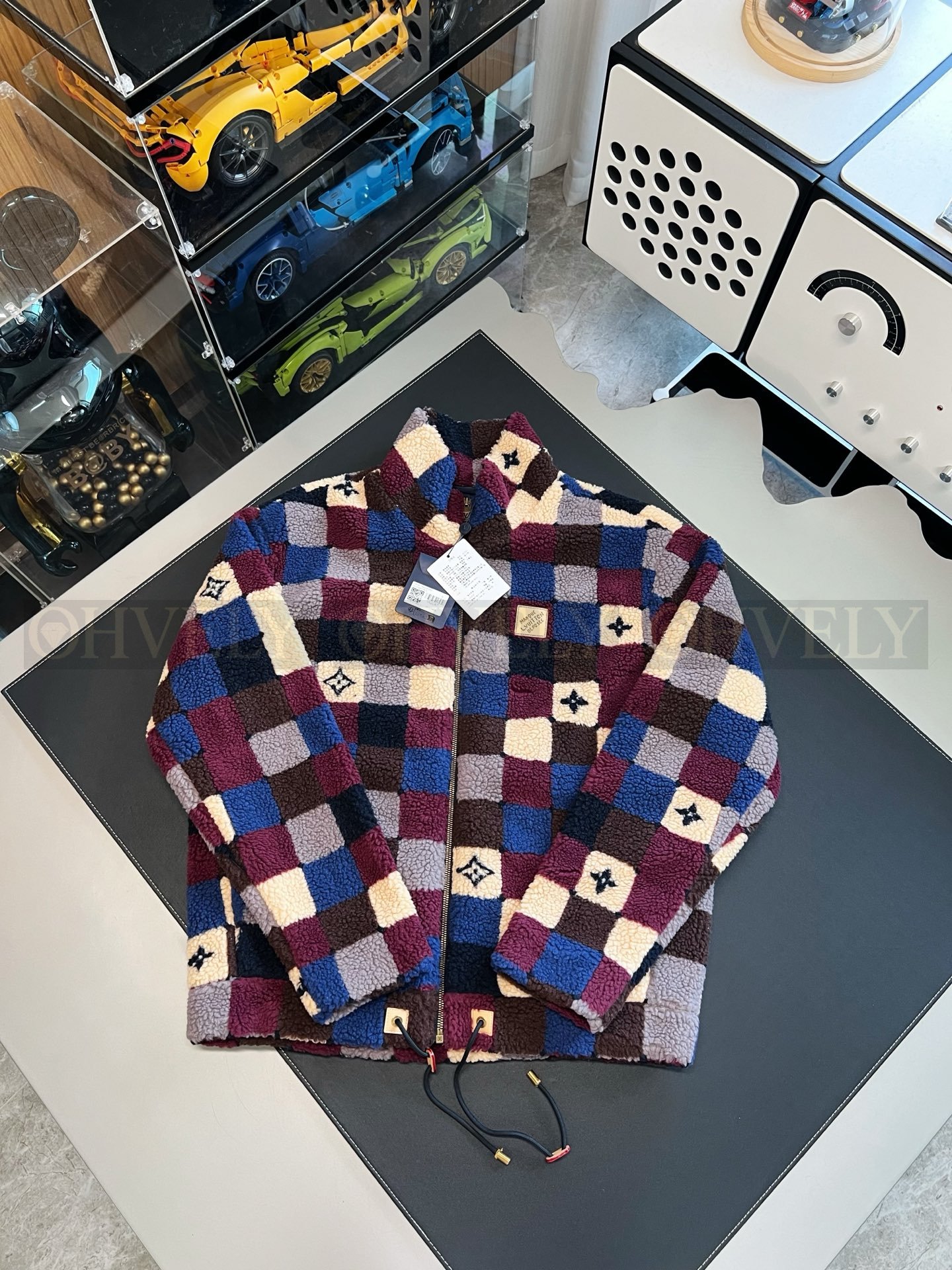 【 ZP버전 】LV 하이넥 플리스 체인저블 웨이스트 아우터 상품 썸네일