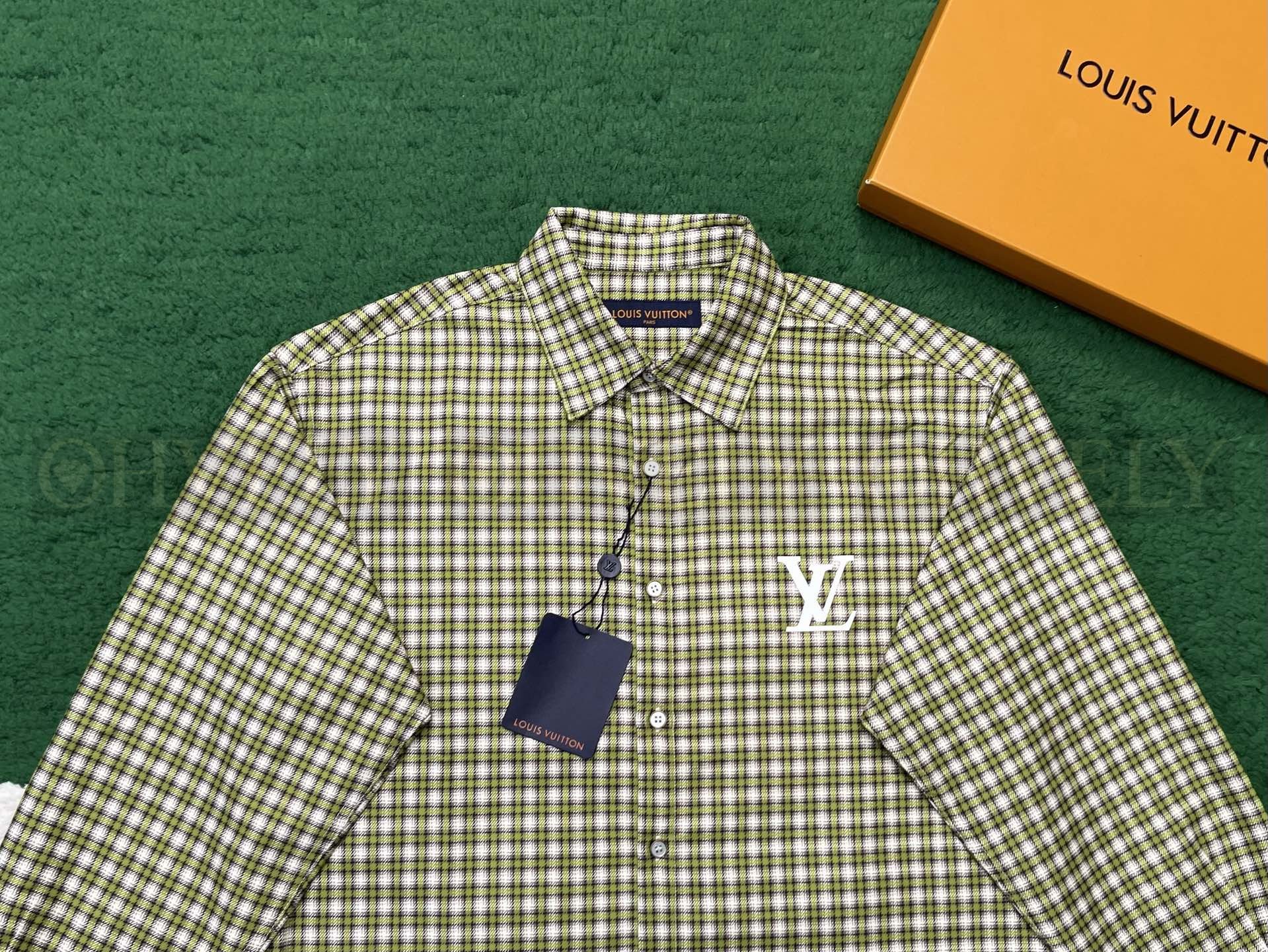 【 ZP버전 】LV 자수 체크 롱스리브 셔츠 상품 썸네일