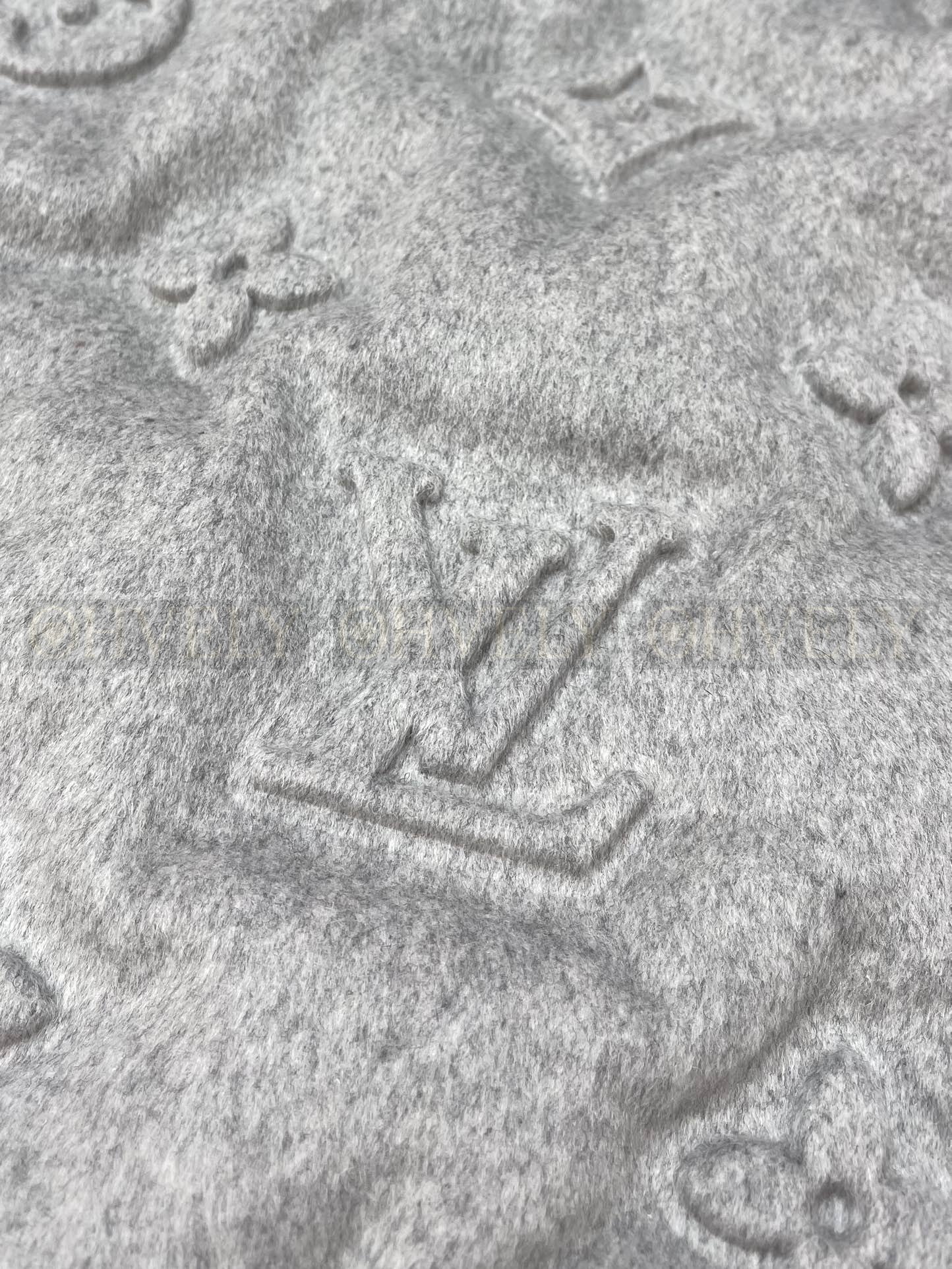 【 ZP버전 】LV 모노그램 보이후드 패딩 재킷 상품 썸네일