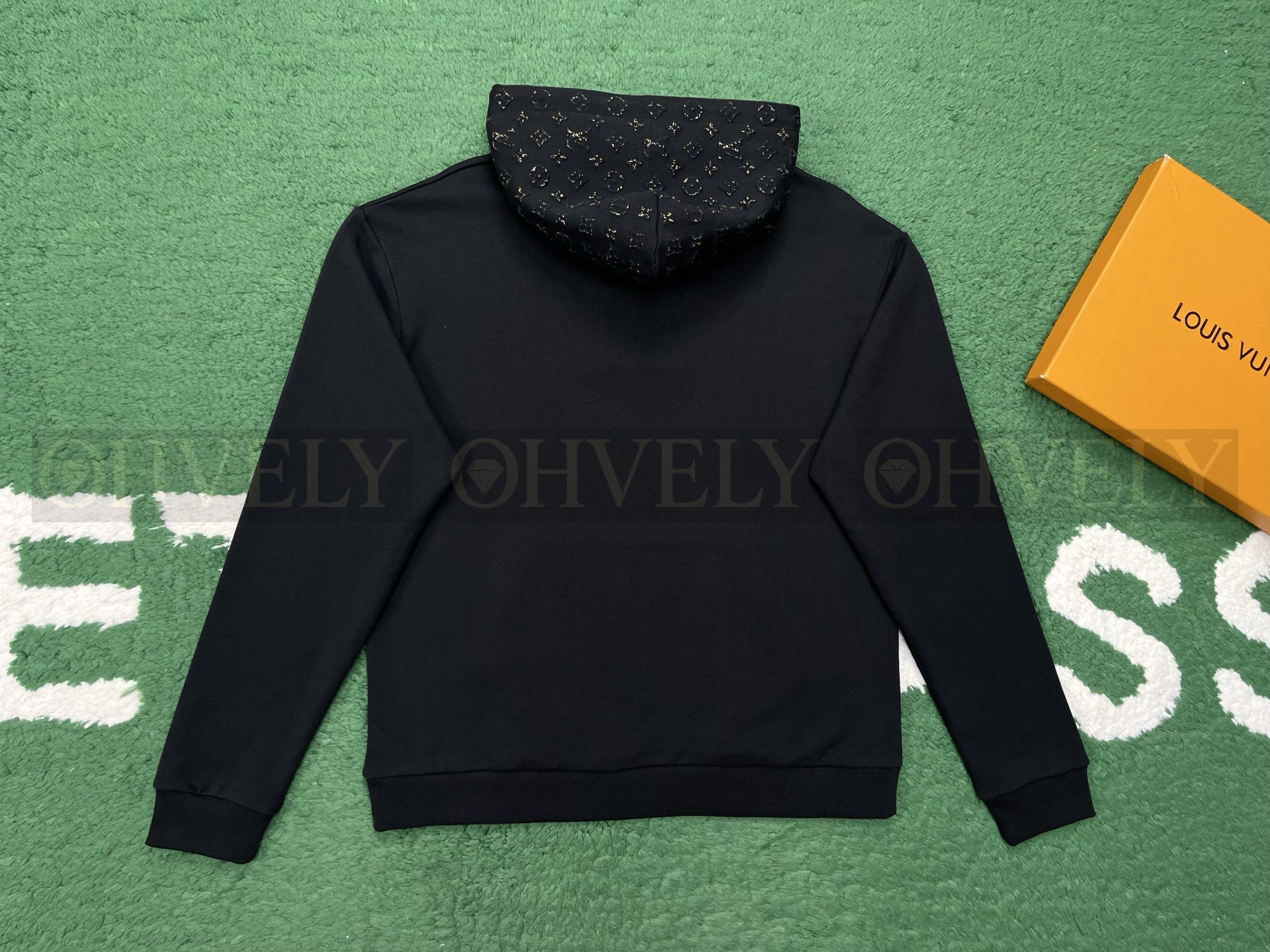 【 ZP버전 】LV 리플렉티브 로고 후드 상품 썸네일