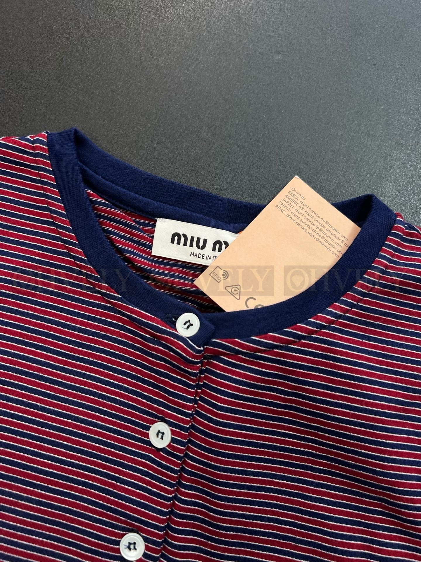 【 ZP버전 】MIU 스트라이프 헨리넥 긴팔 티셔츠 상품 썸네일