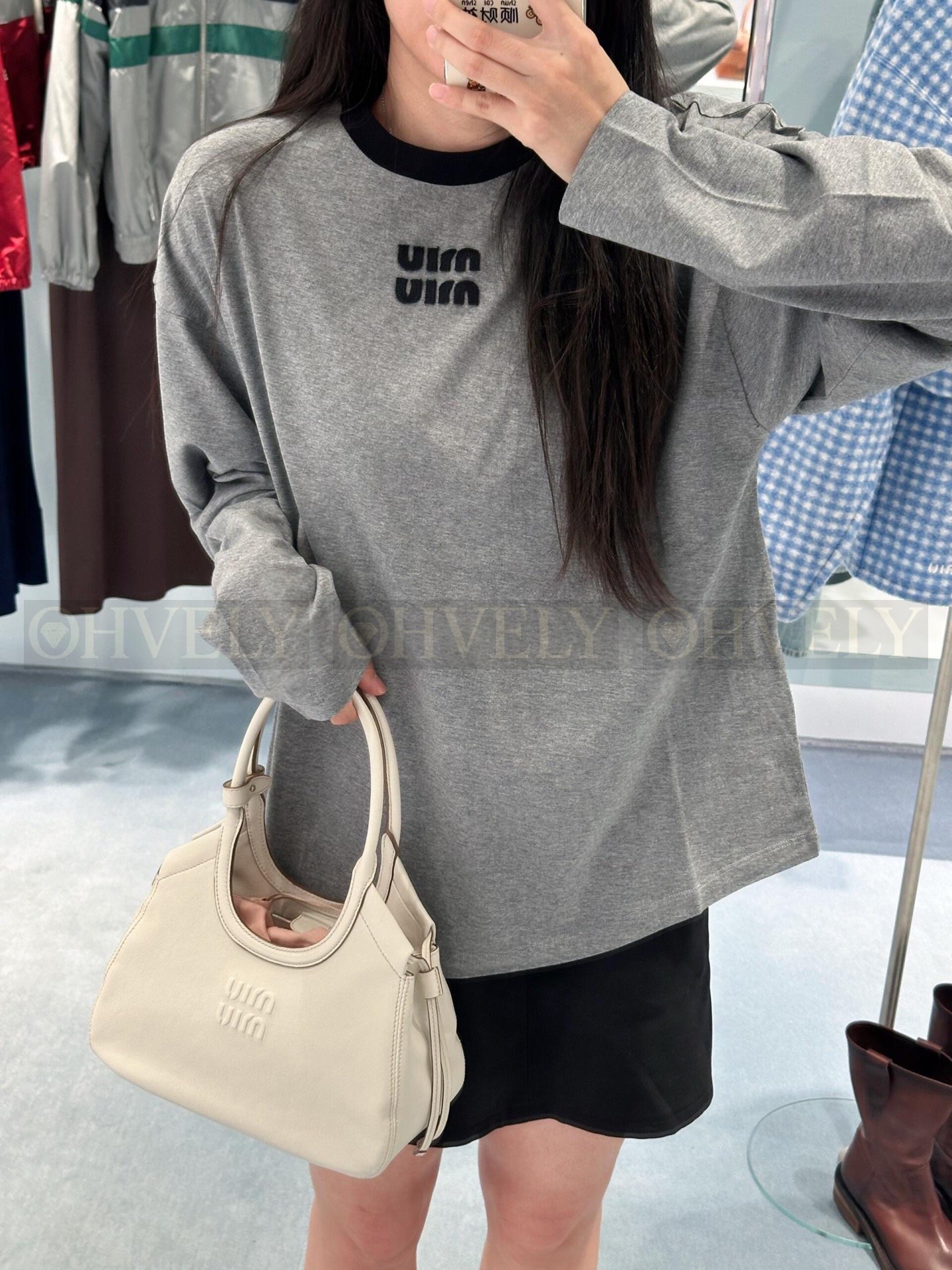 【 ZP버전 】MIU 자수 로고 이너 긴팔 티셔츠