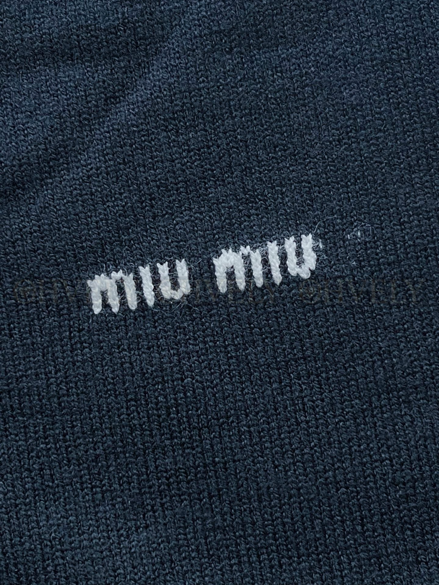 【 ZP버전 】MIU 자카드 폴로 니트 상품 썸네일