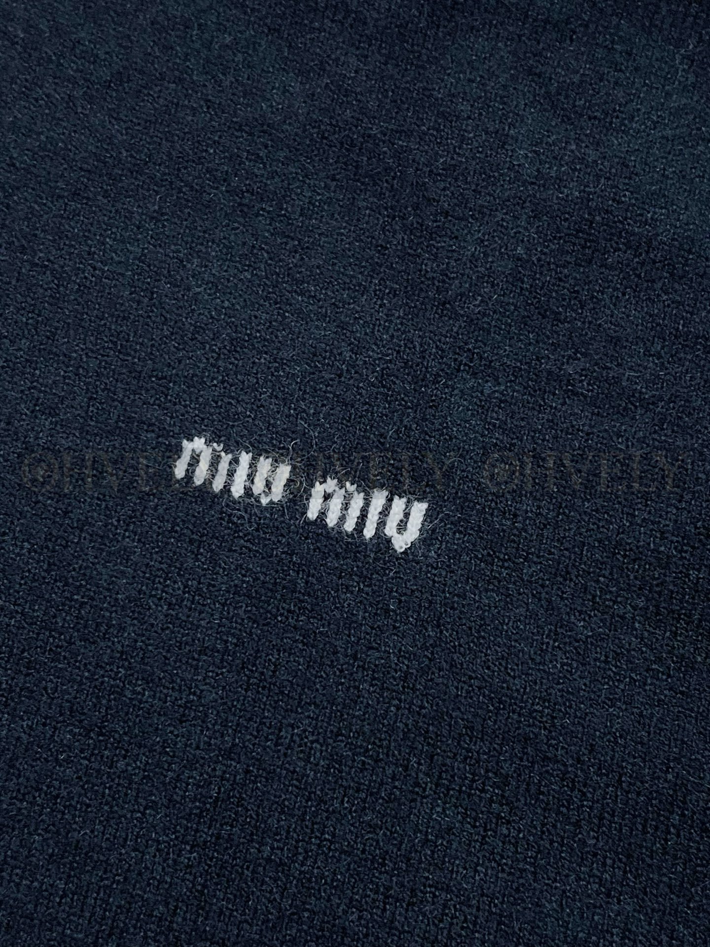 【 ZP버전 】MIU 페이크 레이어드 스트라이프 티셔츠 상품 썸네일